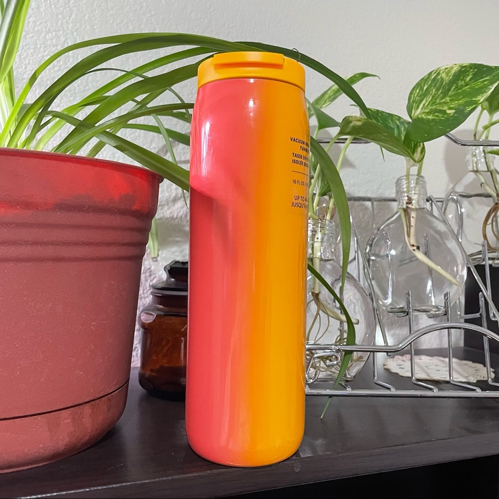 Starbucks 🍑 NEW Stainless Steel Coral Hombre 20oz Vacuum Sealed Tumbler Limited